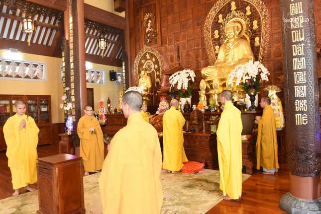 Khóa lễ cầu nguyện