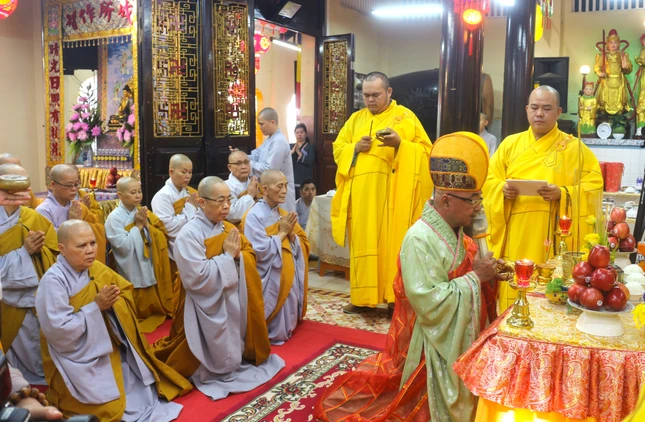 Khóa lễ cầu nguyện