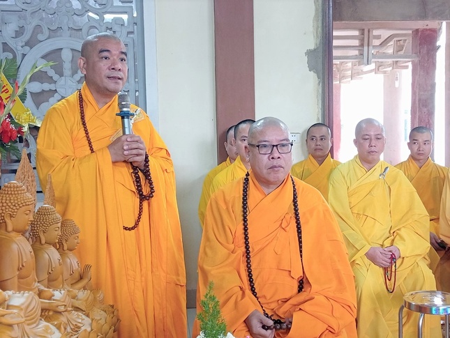 Đại đức Thích Nguyên Mãn phát biểu Đại đức Thích Nguyên Mãn phát biểu