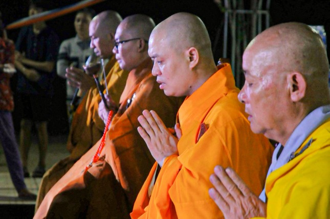 Khóa lễ tụng kinh cầu nguyện Khóa lễ tụng kinh cầu nguyện