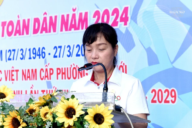 Phó Chủ tịch UBND Q.Bình Thạnh Thái Thị Hồng Nga phát biểu khai mạc