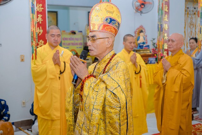 Hòa thượng Thích Tâm Thanh, sám chủ lễ cung tiến Giác linh