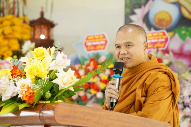 Thượng tọa Thích Giác Hoàng phát biểu khai mạc