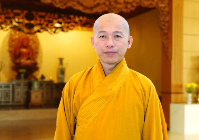 Thượng tọa Thích Minh Nhẫn