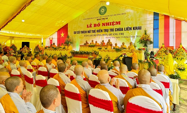 Quang cảnh buổi lễ