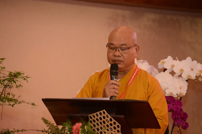 Thượng tọa Thích Phước Đạt phát biểu bế mạc