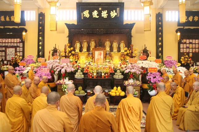 Quang cảnh lễ tưởng niệm