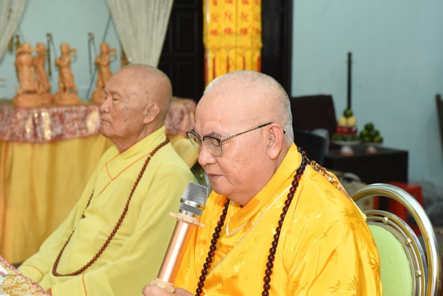 Trưởng lão Hòa thượng Thích Ấn Chánh ban đạo từ Trưởng lão Hòa thượng Thích Ấn Chánh ban đạo từ