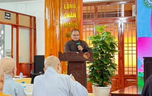 Đại đức Thích Quang Hội trình kế hoạch tổ chức Đại lễ Phật đản Phật lịch 2568