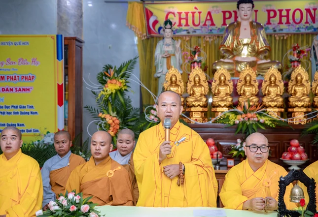 Đại đức Thích Bảo Tuyền phát biểu khai mạc