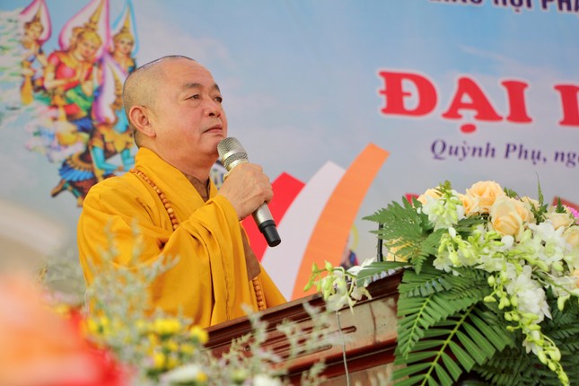 Thượng tọa Thích Thanh Hòa cung tuyên Thông điệp Phật đản Phật lịch 2568 của Đức Pháp chủ GHPGVN