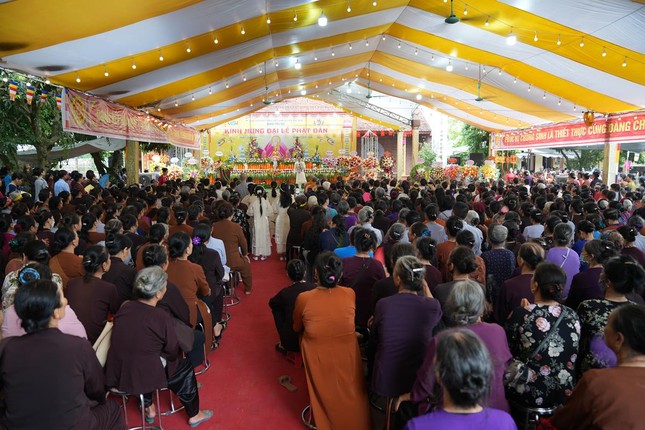 Quang cảnh buổi lễ