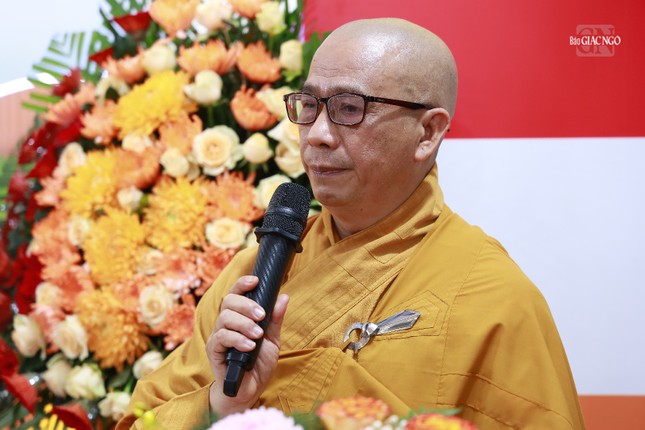 Thượng tọa Thích Tâm Chơn đọc Diễn văn Phật đản Phật lịch 2568 của Trưởng lão Hòa thượng Chủ tịch Hội đồng Trị sự GHPGVN