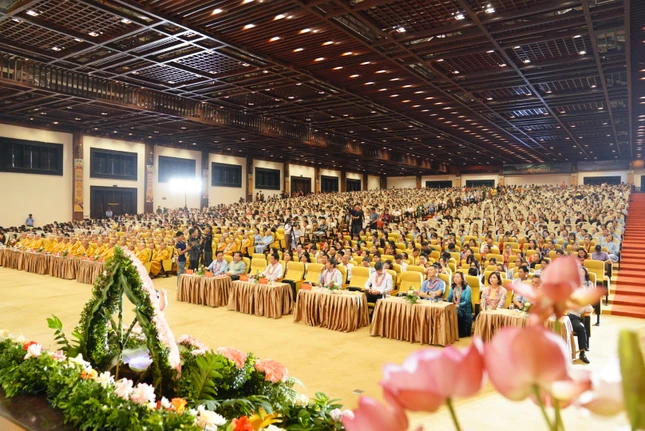 Toàn cảnh buổi lễ