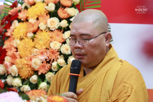 Đại đức Thích Bửu Đăng phát biểu cảm tạ