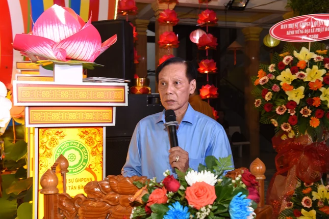 Phó Chủ tịch Thường trực UBMTTQVN Q.Tân Bình Huỳnh Văn Bé phát biểu