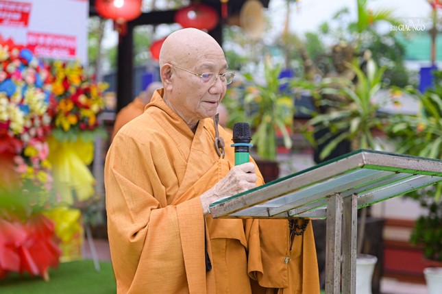 Trưởng lão Hòa thượng Thích Minh Thông tuyên đọc Thông điệp Đại lễ Phật đản Phật lịch 2568