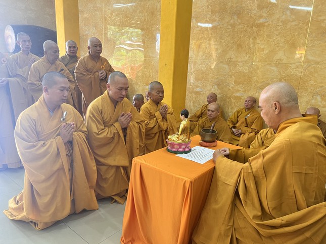 Chư hành giả tác pháp thọ an cư