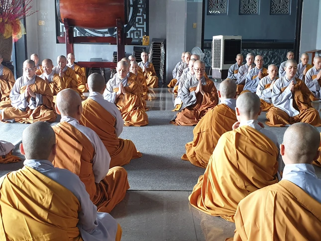 Chư hành giả Ni an cư tại tổ đình Kim Sơn