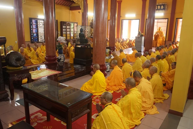 Chư hành giả Tăng an cư tại trường hạ chùa Phổ Đà