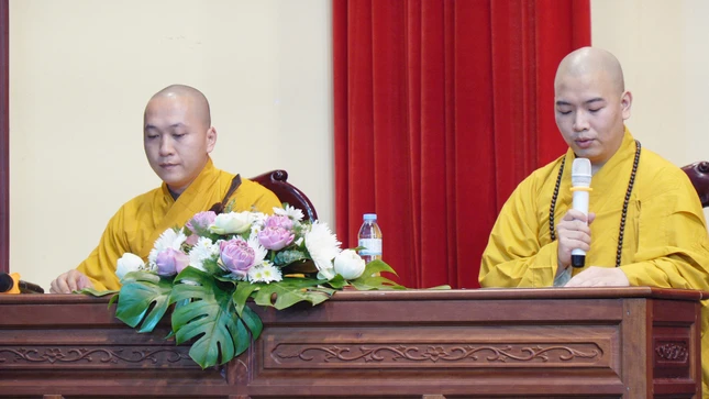 Đại đức Thích Minh Tú, Đại đức Thích Quảng Trí đọc bình văn chương “Giới vọng ngữ văn”