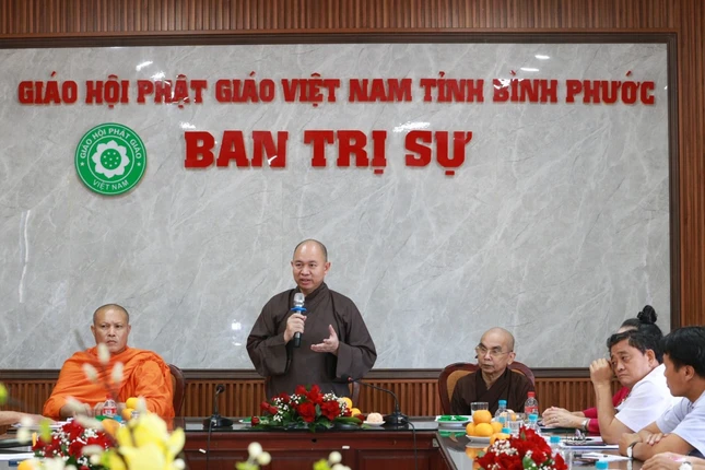 Thượng tọa Thích Đức Thiện phát biểu khai mạc