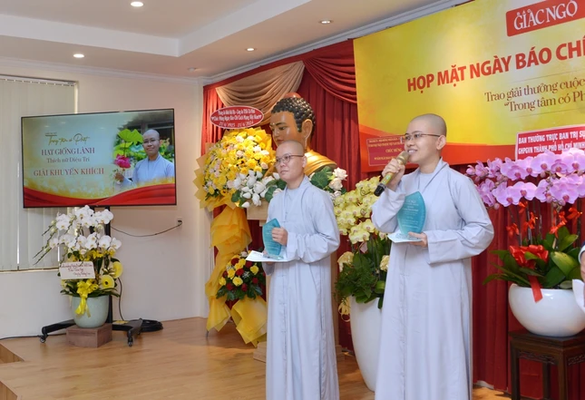 Sư cô Thích nữ Diệu Trí chia sẻ cảm xúc khi nhận giải