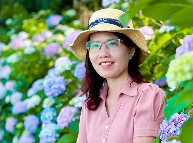 Tác giả Nhất Chi Mai