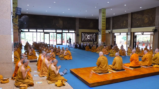 Khóa tu diễn ra trong 10 ngày, từ ngày 13 đến 22-7-2024 (từ mùng 8 đến 17-6-Giáp Thìn) Khóa tu diễn ra trong 10 ngày, từ ngày 13 đến 22-7-2024 (từ mùng 8 đến 17-6-Giáp Thìn)