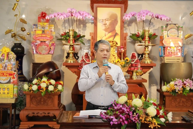 Ông Vũ Huy Long báo cáo chuyên đề Ông Vũ Huy Long báo cáo chuyên đề