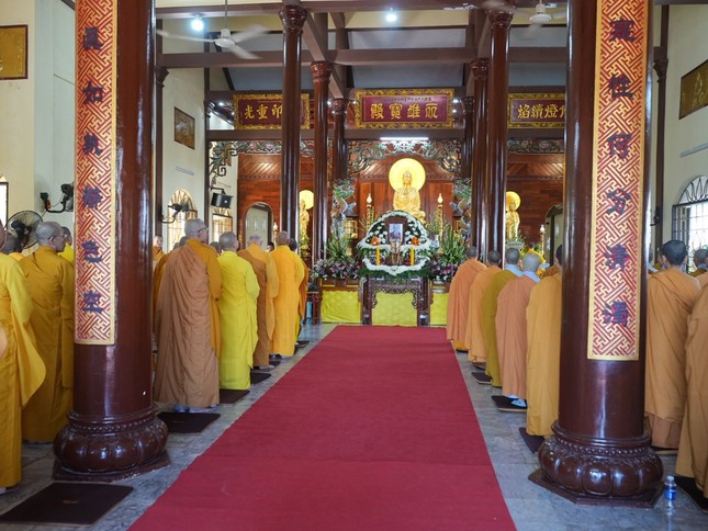 Quang cảnh buổi lễ Quang cảnh buổi lễ