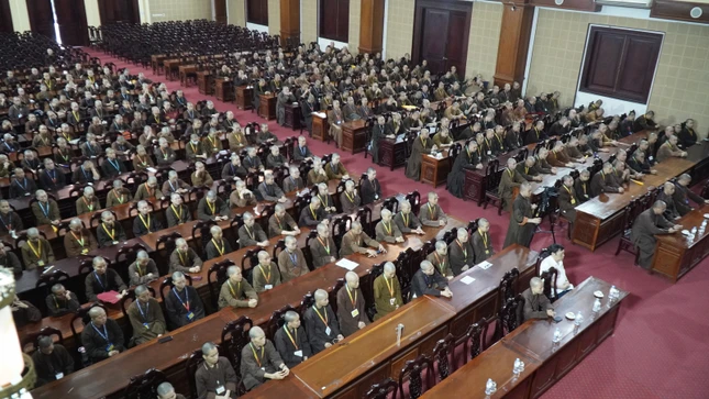 Hơn 600 Tăng Ni sinh tham dự