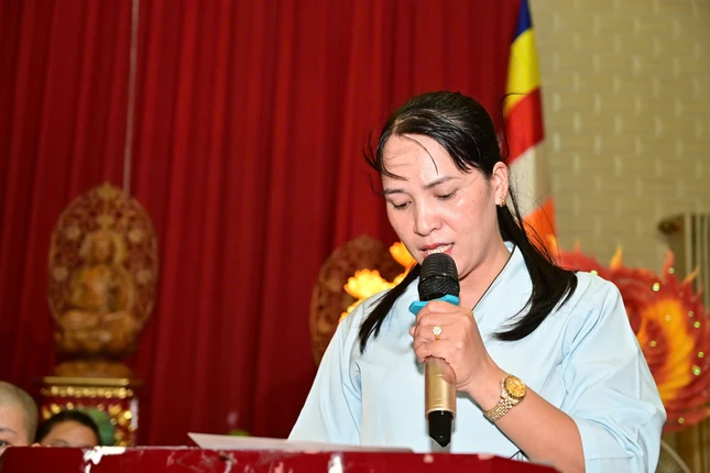 Cô Nguyễn Thị Hải Yến, Hiệu trưởng Trường THPT Quảng Thanh phát biểu