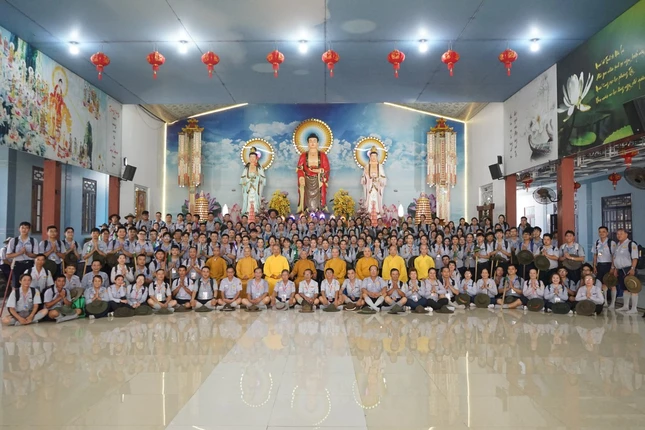 Lưu niệm tại lễ khai mạc