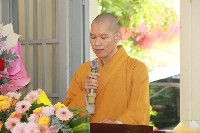 Đại đức Thích Minh Nhã phát biểu khai mạc