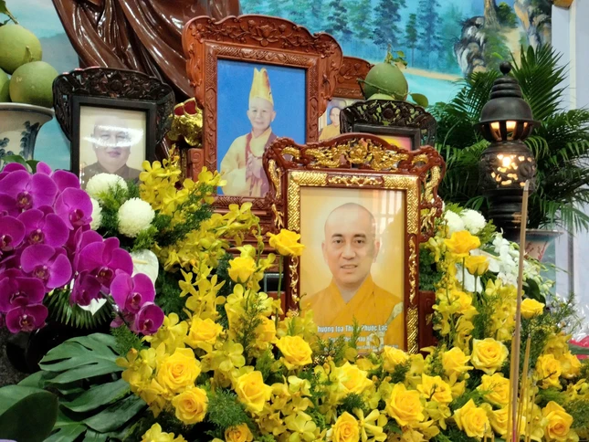 Di ảnh Thượng tọa Thích Phước Lạc
