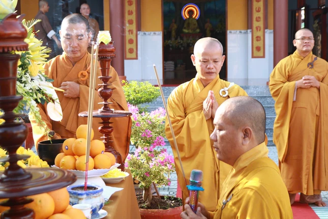 Khóa lễ cầu nguyện