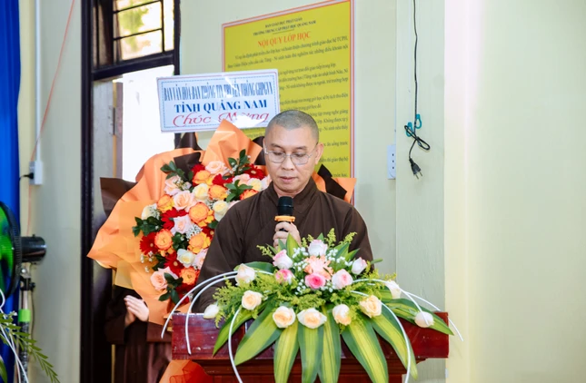 Thượng tọa Thích Chánh Huệ phát biểu khai mạc