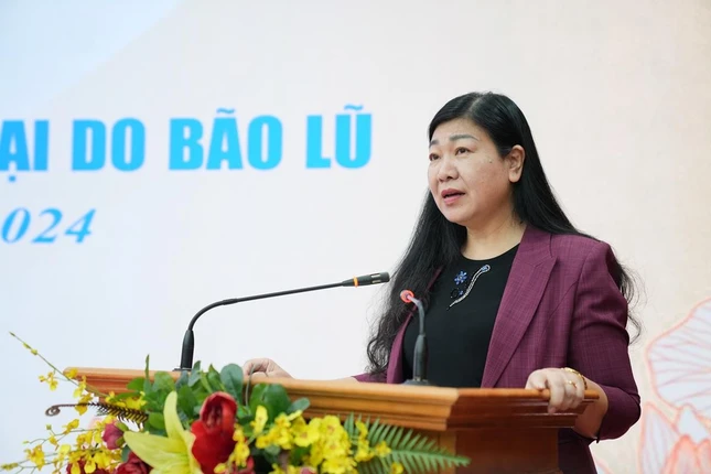 Chủ tịch Ủy ban MTTQVN TP.Hà Nội Nguyễn Lan Hương phát biểu