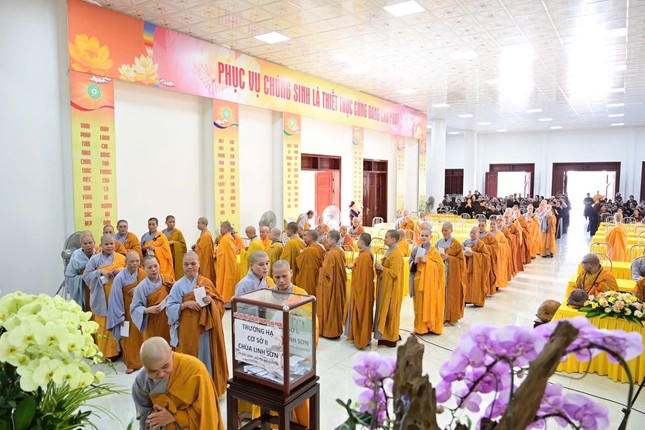 Quyên góp hỗ trợ đồng bào bị thiên tai, lũ lụt, sạt lở đất tại các tỉnh vùng núi phía Bắc