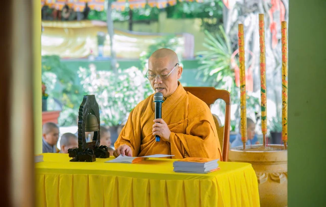 Thượng tọa Thích An Tín trùng tuyên Bồ-tát giới