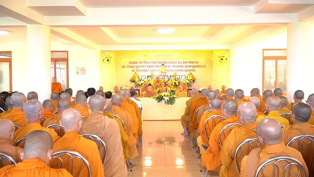 Quang cảnh buổi lễ