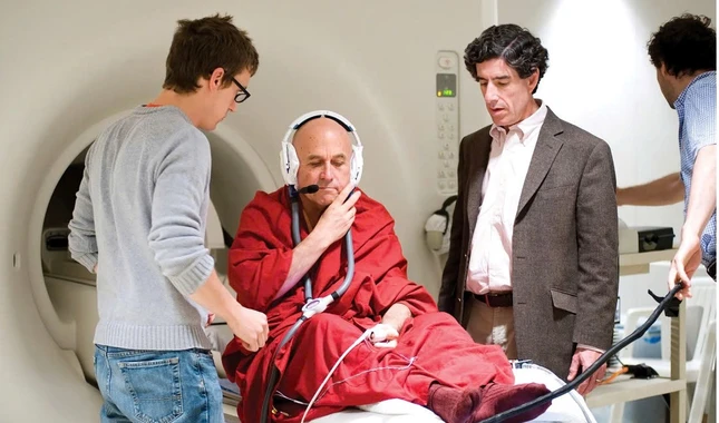 Với tinh thần thực dụng, thực nghiệm, con người Tây phương hiện tại mở toang cái nồi xúp tả pí lù trí thức và tâm linh, thả vào đó bất cứ rờ-xét gì miễn là đưa đến kết quả mong ước, và kết quả đó chỉ cần thích hợp cho riêng mình, không cần phải phù hợp gì với chân lý của toàn thể hay chân lý tuyệt đối