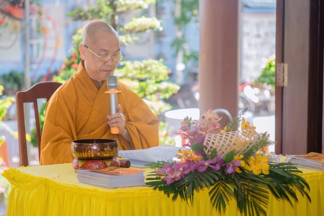 Thượng tọa Thích An Tín trùng tuyên lại Bồ-tát giới Thượng tọa Thích An Tín trùng tuyên lại Bồ-tát giới