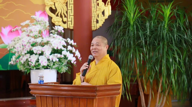 Hòa thượng Thích Thọ Lạc phát biểu