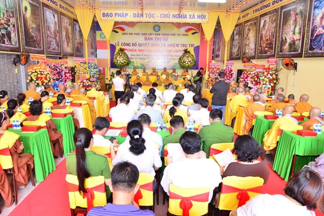 Quang cảnh buổi lễ