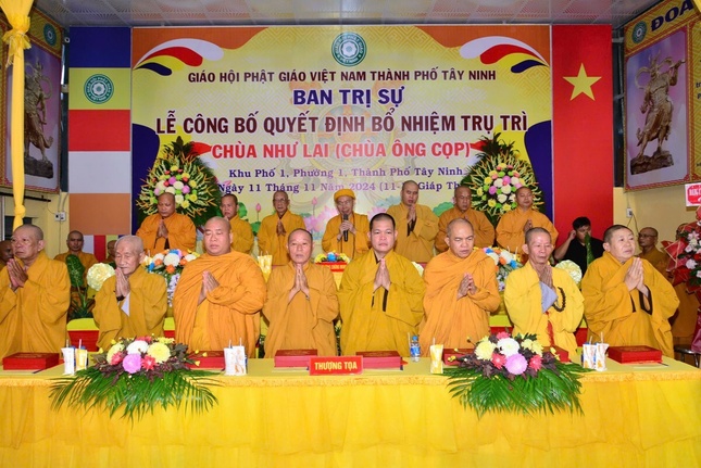 Nghi thức niệm Phật cầu gia hộ