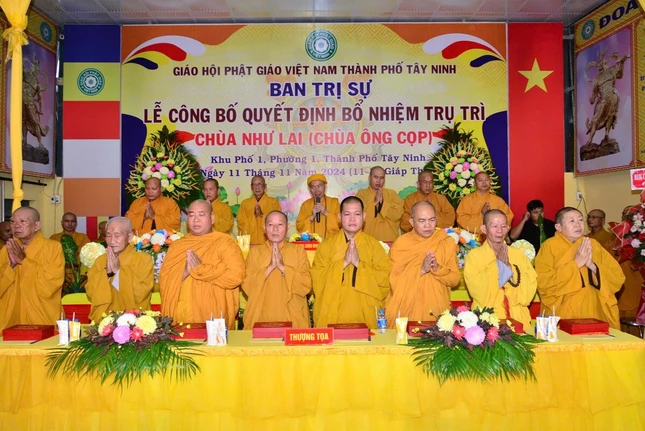 Nghi thức niệm Phật cầu gia hộ