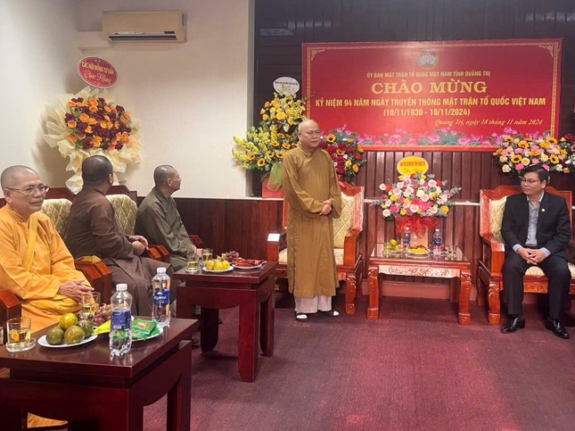 Thượng tọa Thích Quảng Thiện phát biểu