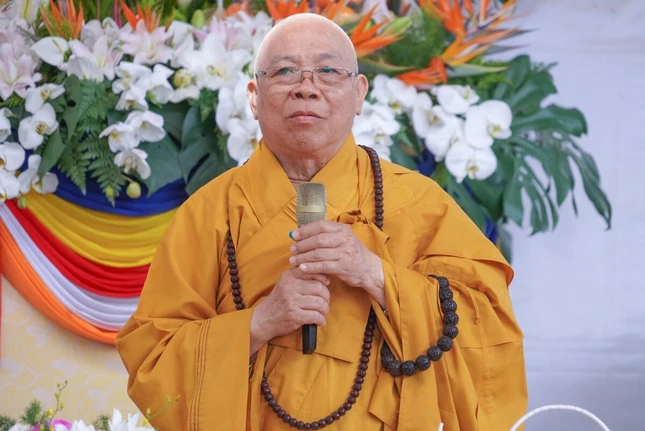 Hòa thượng Thích Quảng Xả chúc nguyện Hòa thượng Thích Quảng Xả chúc nguyện